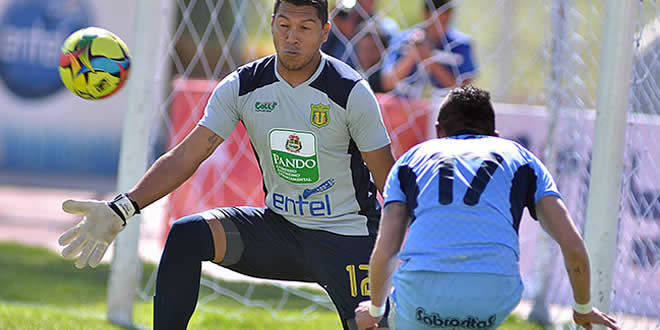 Bolívar vs Universitario de Pando