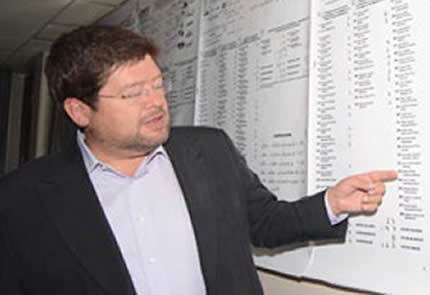 Samuel Doria Medina, jefe de Unidad Nacional (UN). Samuel Doria Medina, jefe de Unidad Nacional (UN).