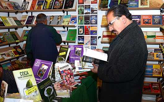 Miles de lectores se darán cita desde hoy en la Feria Internacional del Libro (FIL). Miles de lectores se darán cita desde hoy en la Feria Internacional del Libro (FIL).