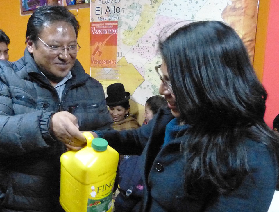 El Día de la Madre se celebra en Bolivia en homenaje a las Heroínas de la Coronilla