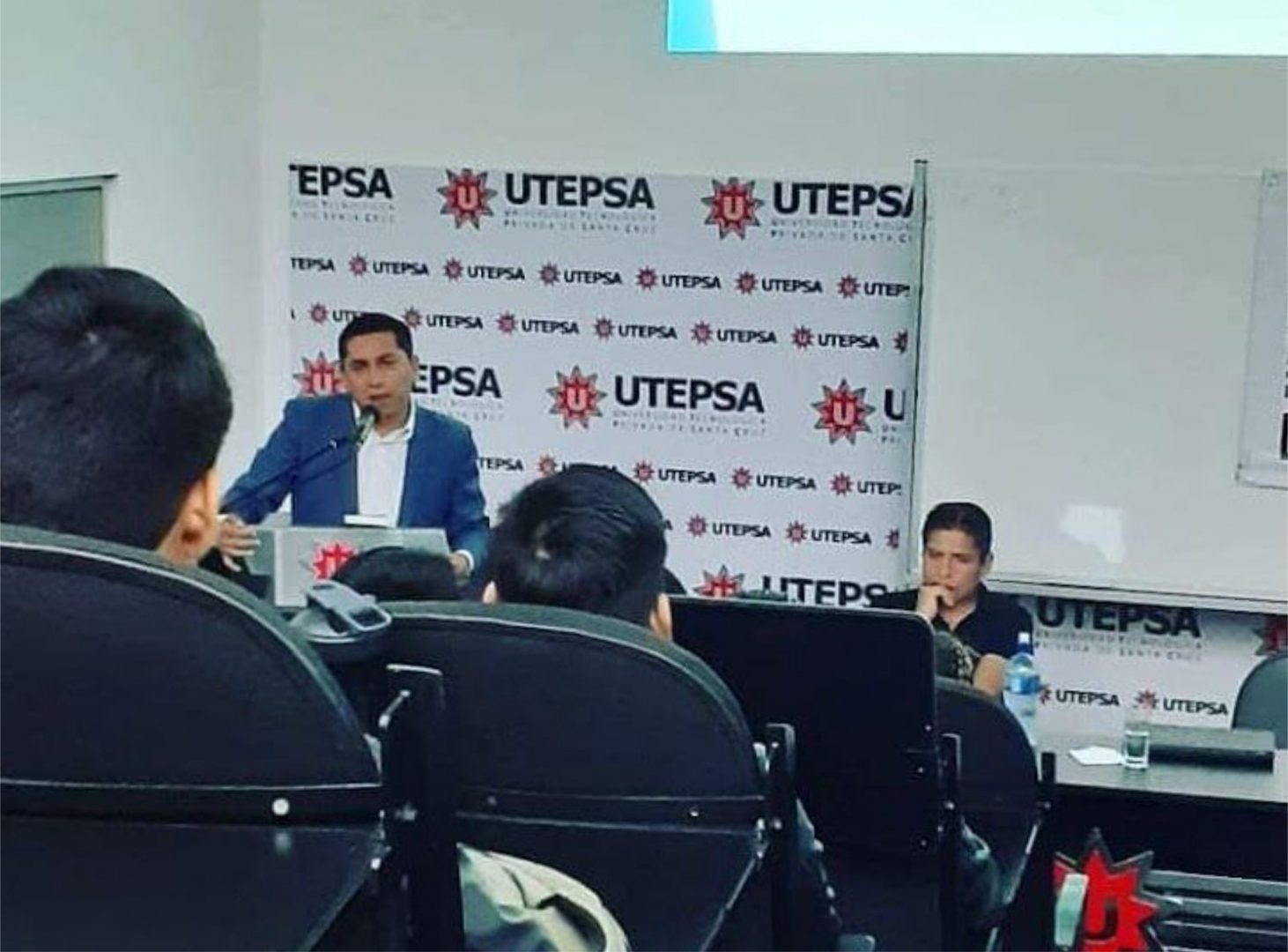 El seminario será impartido por Grover Suntura y Luis Cristian Rivas, expertos en sistemas financieros digitales