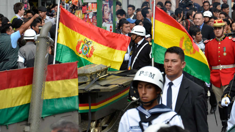 Homenajes al 'Día del Mar' en Bolivia