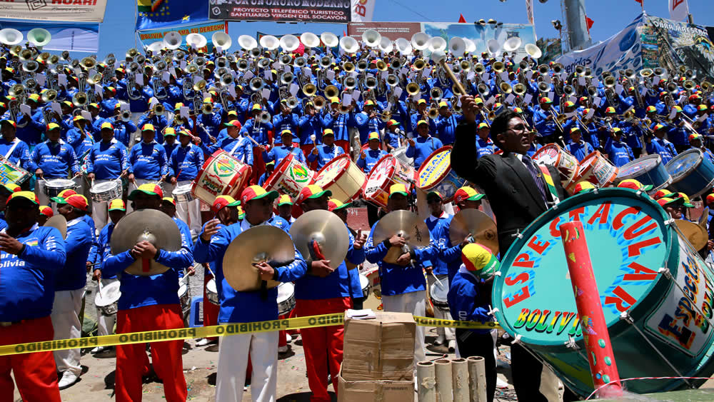 Festival de Bandas en Oruro 2016