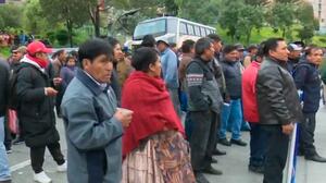 Chóferes marchan contra la Alcaldía de La Paz por 