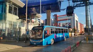 Treinta buses municipales de El Alto llevarán al estadio para el partido Bolivia vs Colombia