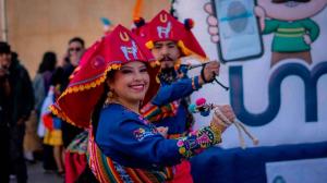 UMSA lanzó su XXXVII Entrada Folklórica Universitaria, que se realizará el 19 de septiembre