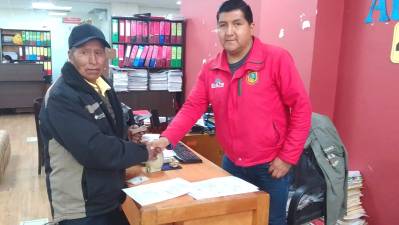 Alcaldía viabiliza que adulto mayor cobre la segunda cuota de un dinero que prestó hace 10 años