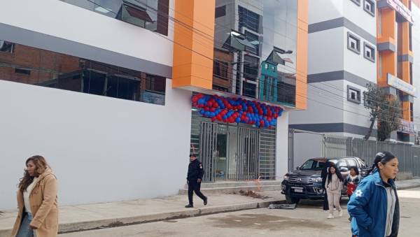 Psicomotricidad y Deportes de la UPEA, primera en el Sistema Universitario crece con una súper infraestructura