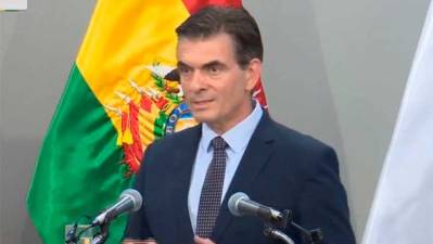 Rodrigo Paz promulga la Ley 1732 que abroga la norma de Estados de Excepción en medio de conflictos