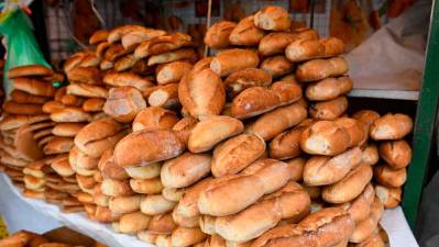 Panificadores de La Paz mantienen el precio del pan de batalla en Bs 0,70