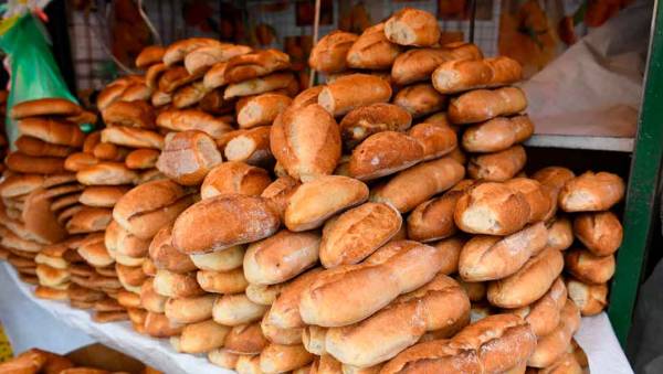 Panificadores de La Paz mantienen el precio del pan de batalla en Bs 0,70