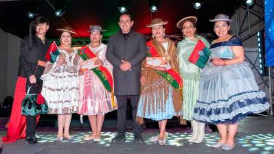 Rashel Choque es elegida Cholita Paceña 2026