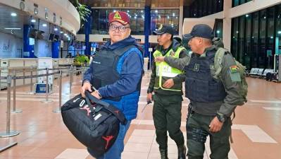 Zúñiga llega a La Paz para el inicio de su juicio oral por la asonada militar